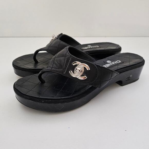 Chanel Turnlock Black Leather Sandals US 8 / EU 38 - Picture 3 of 6